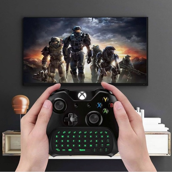 Green Backlit Keyboard for XBox - Picture 7 of 9